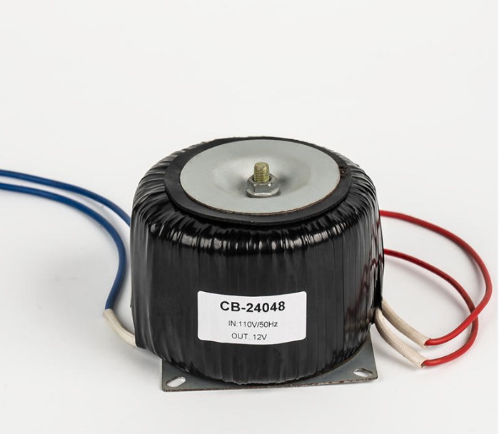 ¿Por qué el transformador toroidal funciona bien en conversión de energía eficiente, rendimiento de interferencia electromagnética y múltiples escenarios de aplicación?